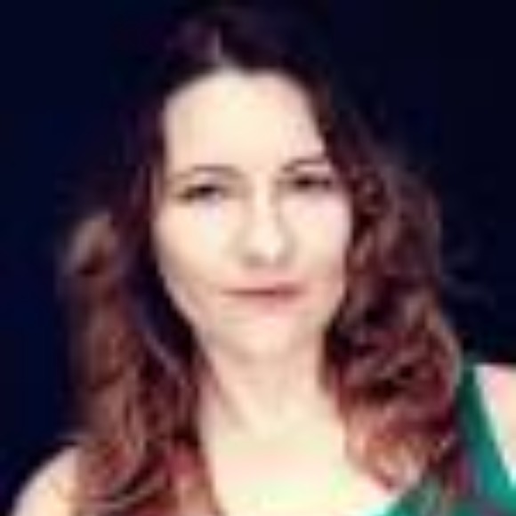 Meet your Posher, Bree - Picture 1 of 1